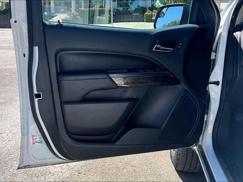 Certified 2022 GMC Canyon Elevation w/ Trailering Package RWD image 23