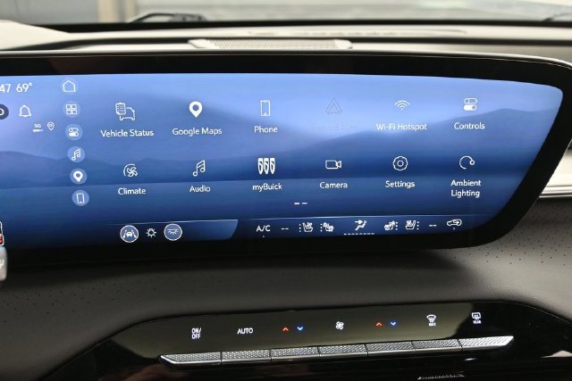 Used 2026 Buick Enclave Avenir w/ Super Cruise Package AWD/4WD image 25
