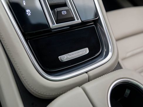 Used 2020 Porsche Panamera GTS image 25