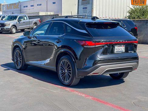 Used 2025 Lexus RX 350h w/ Convenience Package AWD/4WD image 2
