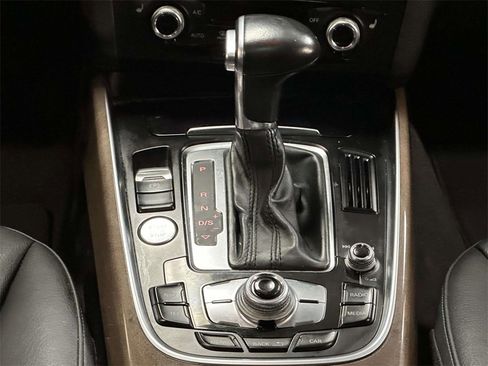 Used 2016 Audi Q5 2.0T Premium Plus w/ Technology Package image 19