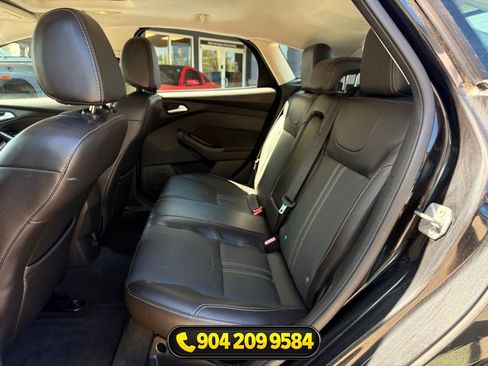 Used 2014 Ford Focus Titanium FWD image 28