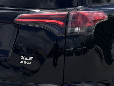 Used 2017 Toyota RAV4 XLE w/ Plus Extra Value Package image 10