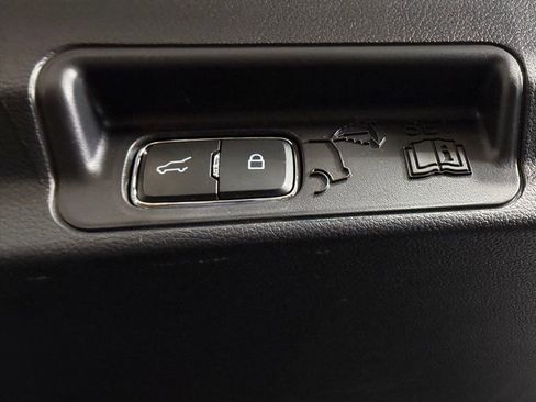 Used 2025 Ford Explorer ST w/ Sun And Sound Package AWD/4WD image 31