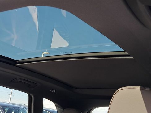 New 2025 Audi Q5 Prestige image 16