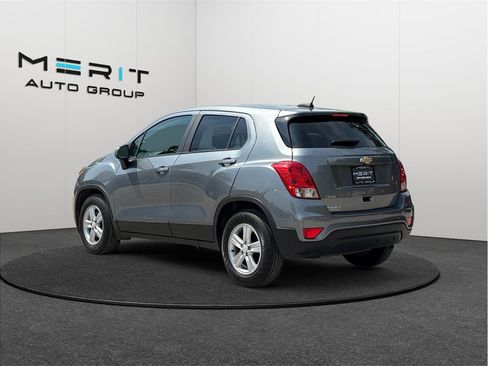 Used 2020 Chevrolet Trax LS w/ Tint and Cruise Package FWD image 7