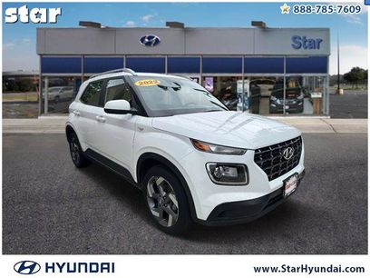 Used 2022 Hyundai Venue SEL