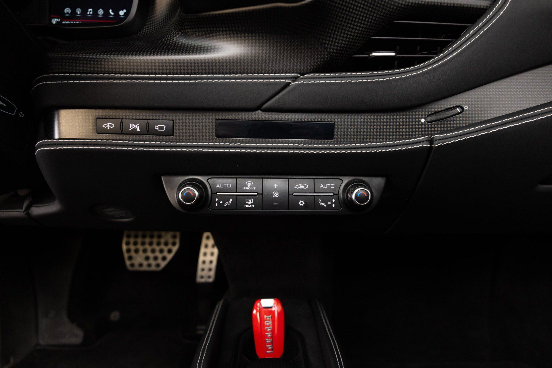 Certified 2022 Ferrari F8 Tributo RWD image 91