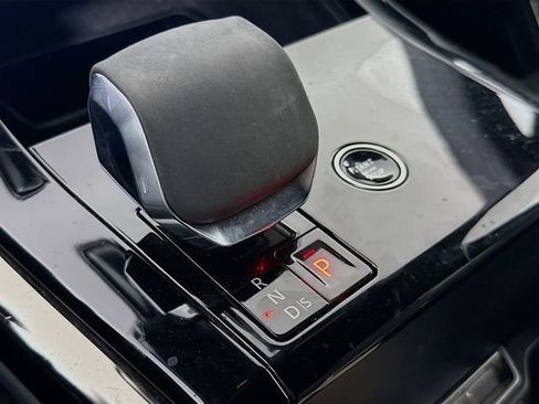 Certified 2024 Land Rover Range Rover Sport SE AWD/4WD image 19