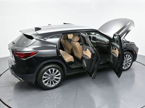 Used 2024 Chevrolet Blazer Premier w/ Driver Confidence II Package image 38