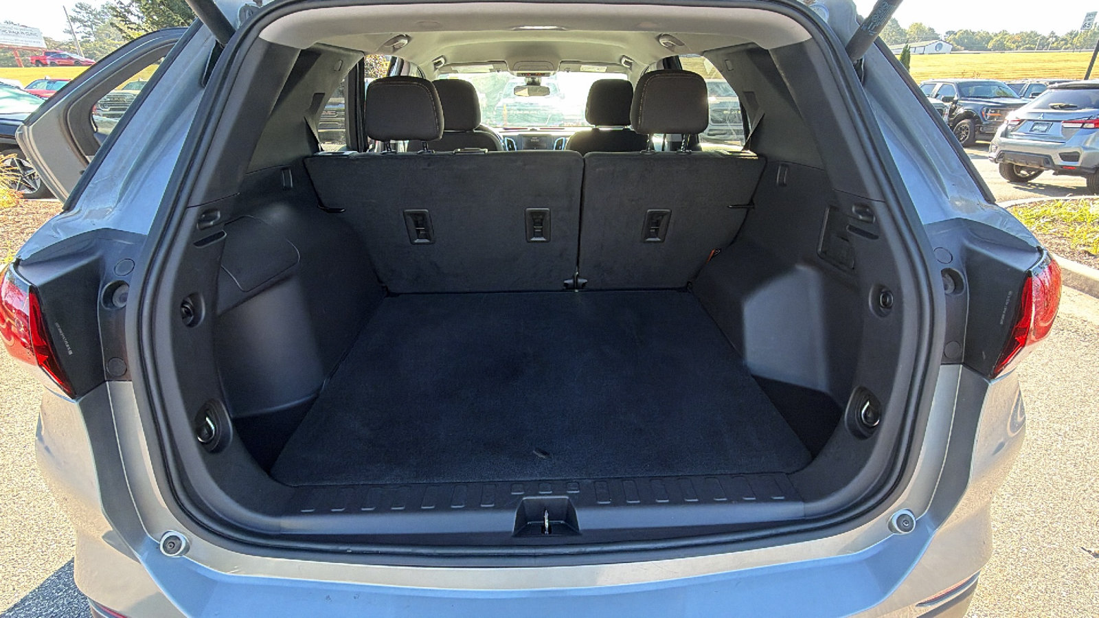 Used 2024 Chevrolet Equinox LT AWD/4WD image 13