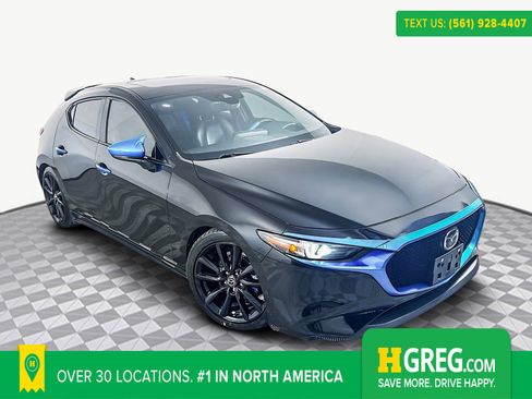 Used 2020 MAZDA MAZDA3 Hatchback w/ Premium Package image 1