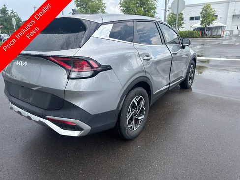 Used 2023 Kia Sportage LX FWD image 4
