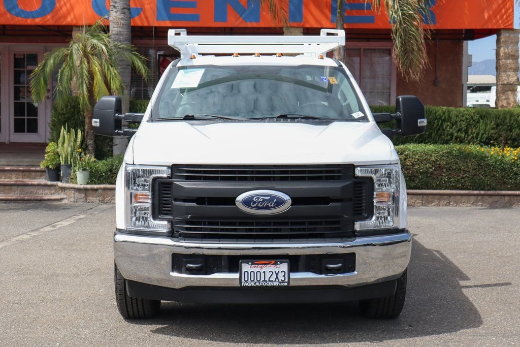 Used 2018 Ford F350 XL w/ Power Equipment Group RWD image 3