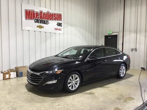 Used 2023 Chevrolet Malibu LT FWD image 1