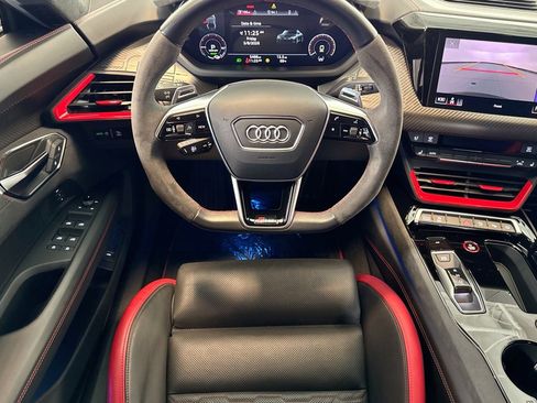 Used 2023 Audi RS e-tron GT AWD/4WD image 20
