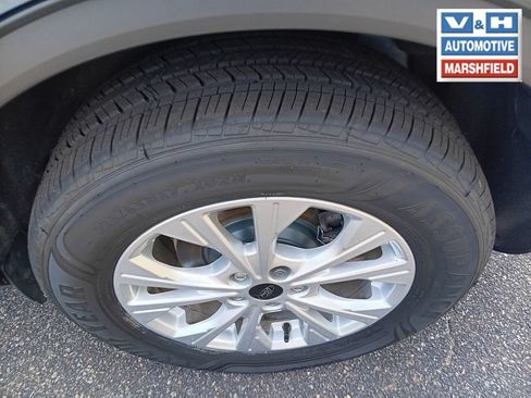 Used 2024 Ford Escape Active AWD/4WD image 6