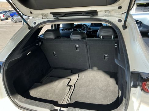 Used 2021 MAZDA CX-30 FWD 2.5 S w/ Select Package image 33