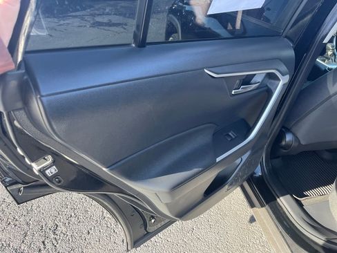 Used 2019 Toyota RAV4 XLE image 23