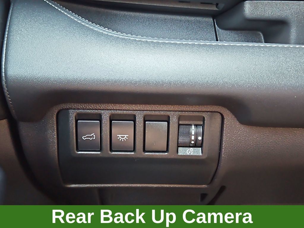 Used 2023 Subaru Ascent Limited AWD/4WD image 15