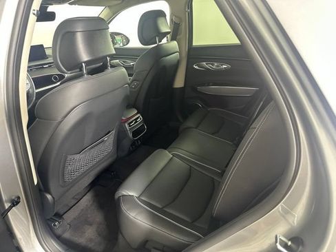 Used 2024 Genesis GV70 2.5T w/ Advanced Package AWD/4WD image 22