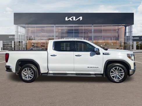 Used 2019 GMC Sierra 1500 SLT w/ SLT Premium Package image 3