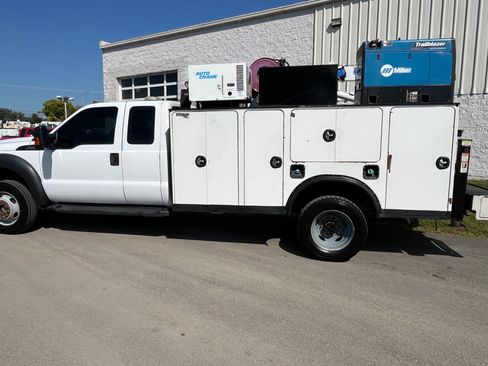 Used 2016 Ford F550 4x4 SuperCab Super Duty image 8