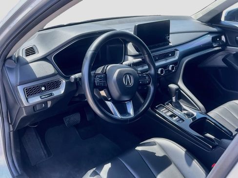 Used 2025 Acura Integra FWD image 9
