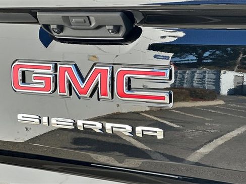 Used 2025 GMC Sierra 1500 Pro w/ Graphite Edition image 25