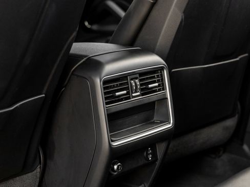 Certified 2021 Porsche Cayenne AWD/4WD image 38