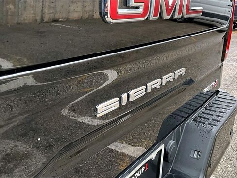 Used 2023 GMC Sierra 1500 AT4 w/ AT4 Premium Package image 10