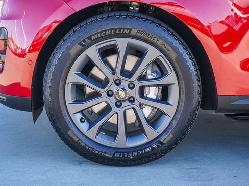 Used 2023 Land Rover Range Rover Sport SE image 5