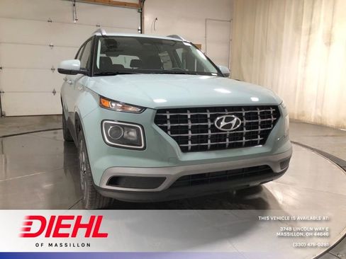 New 2026 Hyundai Venue SEL image 1