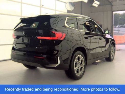 Used 2023 BMW X1 xDrive28i w/ Convenience Package AWD/4WD image 2