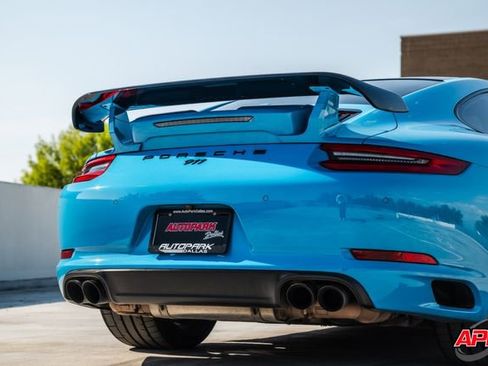 Used 2017 Porsche 911 Carrera image 29