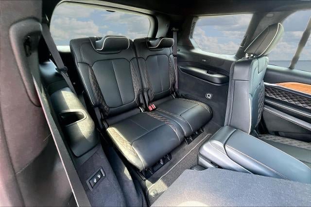 Used 2025 Jeep Grand Cherokee L Summit AWD/4WD image 23