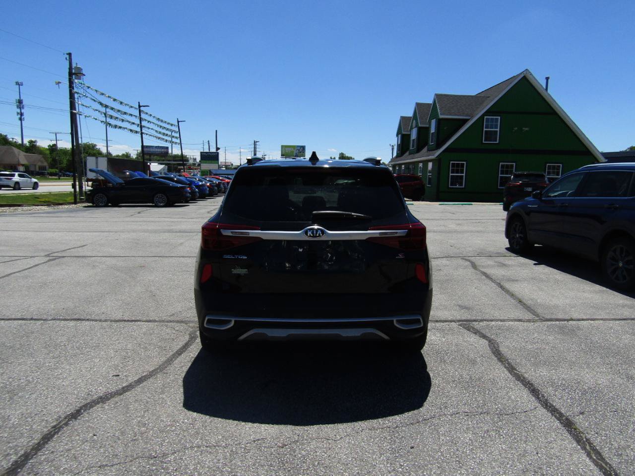 Used 2021 Kia Seltos S AWD/4WD image 6