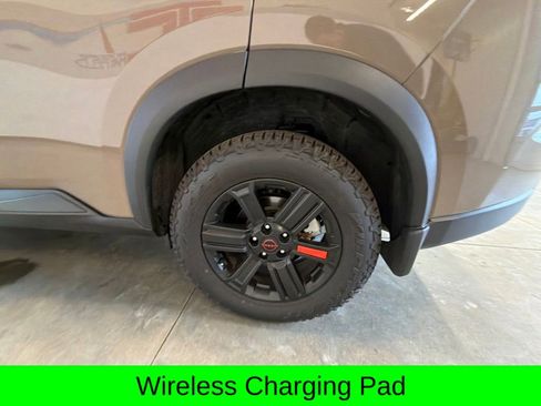Used 2025 Nissan Rogue SV w/ Rock Creek Premium Package AWD/4WD image 13