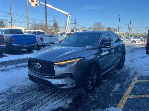 Used 2020 INFINITI QX50 Essential w/ Edition 30 Package image 3