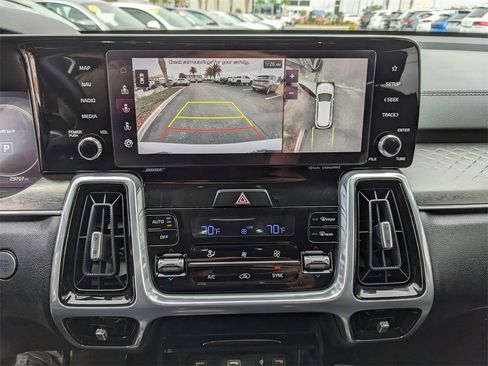 Certified 2023 Kia Sorento SX image 26