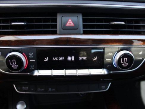Used 2019 Audi A4 2.0T Premium w/ Convenience Package image 26