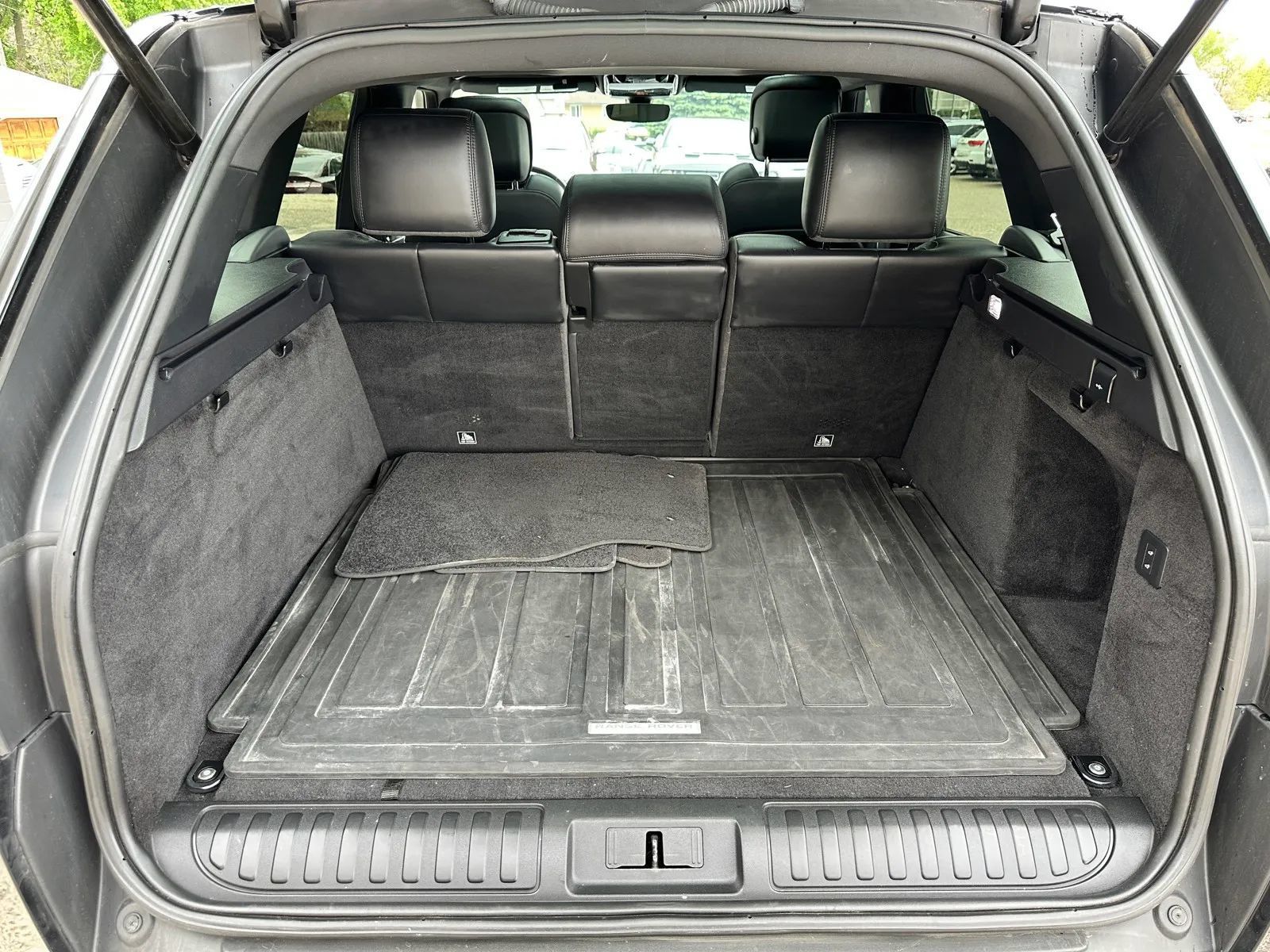 Used 2019 Land Rover Range Rover Sport HSE AWD/4WD image 25