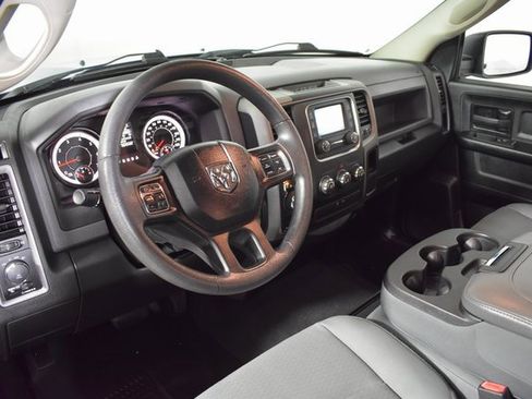 Used 2018 RAM 1500 Express w/ Express Value Package image 12