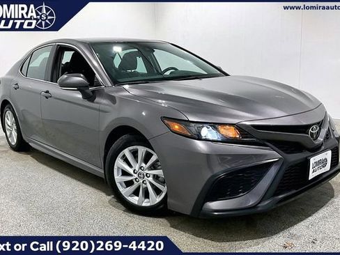 Used 2024 Toyota Camry SE AWD/4WD image 1