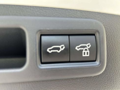 Used 2024 Lexus RX 350 Premium w/ Accessory Package (Z1) FWD image 11