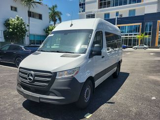 Used 2024 Mercedes-Benz Sprinter 2500 video 2