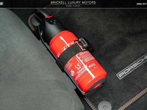 Used 2022 Porsche 911 GT3 RWD image 32