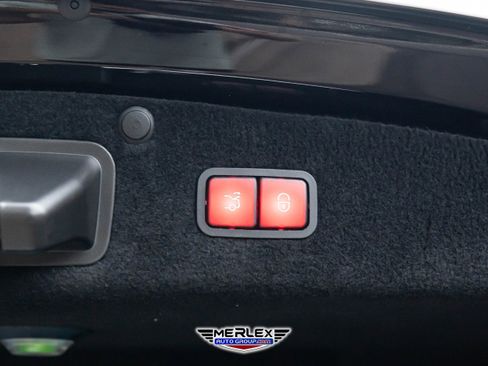 Used 2018 Mercedes-Benz S 560 Sedan image 53