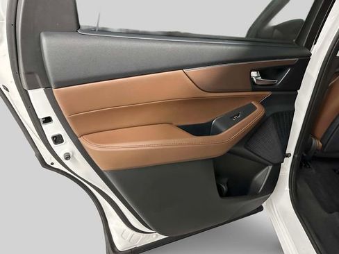 Used 2023 Acura MDX SH-AWD w/ Technology Package image 19