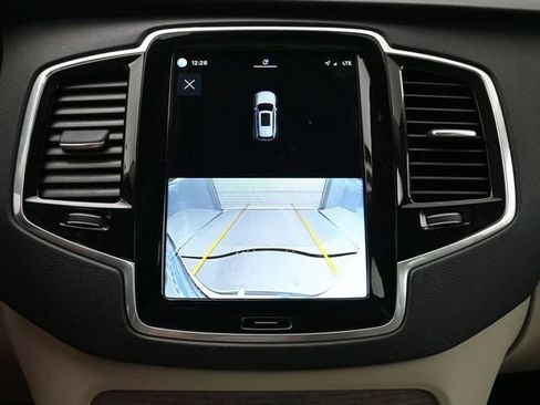 Used 2023 Volvo XC90 B5 Plus w/ Protection Package Premier AWD/4WD image 21
